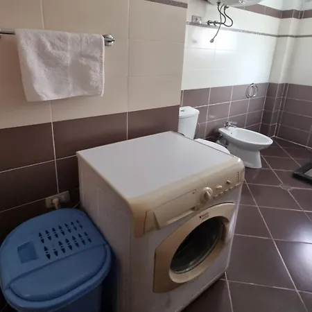 Apartment In Vlore Near Sandy Beach *