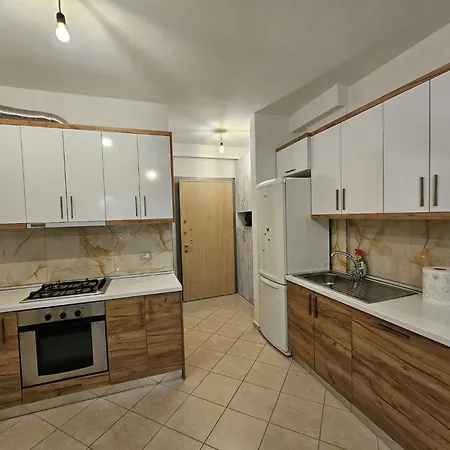 Apartment In Vlore Near Sandy Beach Vlorë