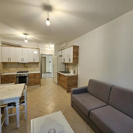 Apartment In Vlore Near Sandy Beach Apartamento Vlorë